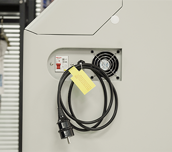 Export standard power cord, quality assured.