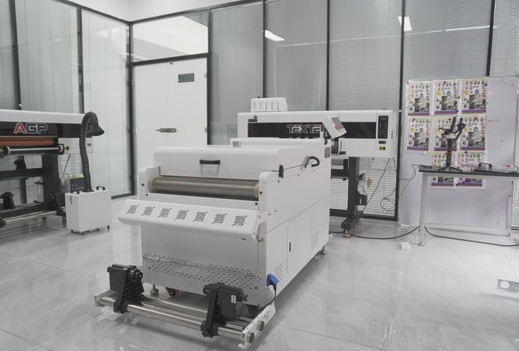DTF-A602 heat transfer printer hat clothes printing pattern printing UV digital printer white ink heat transfer printer