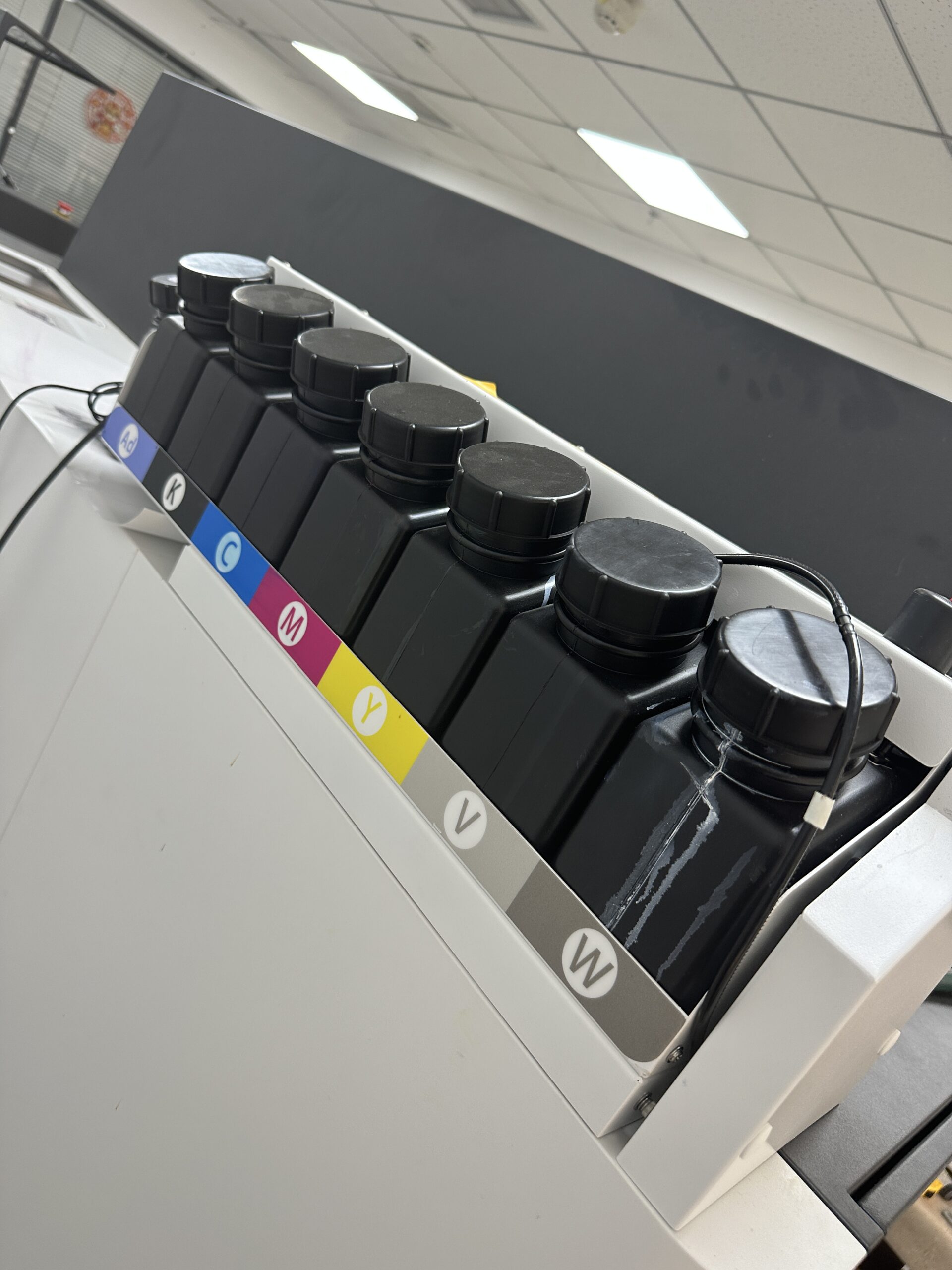 A3 roll crystal label printer mobile phone case acrylic plastic metal wine bottle pattern transfer sticker UV printer