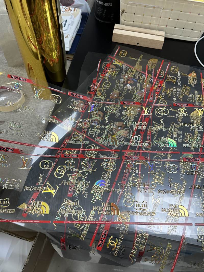AGP transparent hot stamping seal with logo sticker waterproof pvc advertising printing self-adhesive label