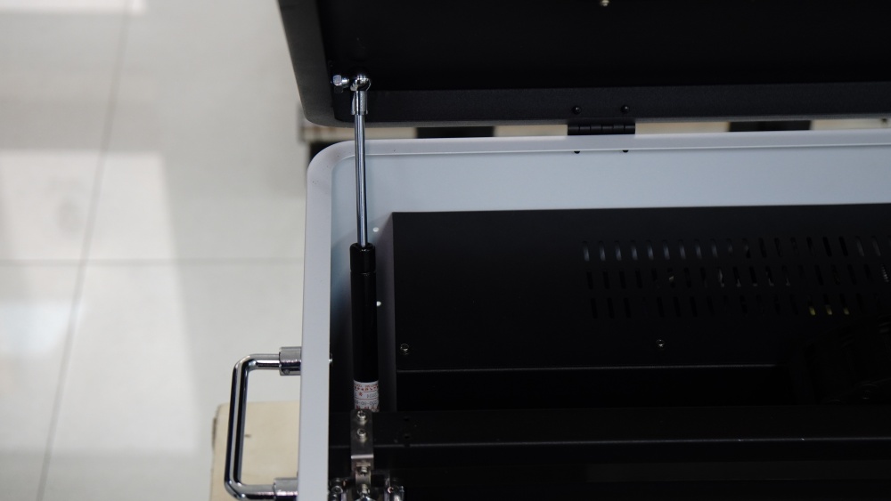 China manufacturer best quality DTF-E30 high-performance printer, efficient transfer for customized T-shirts, sweatshirts, shoes, etc.